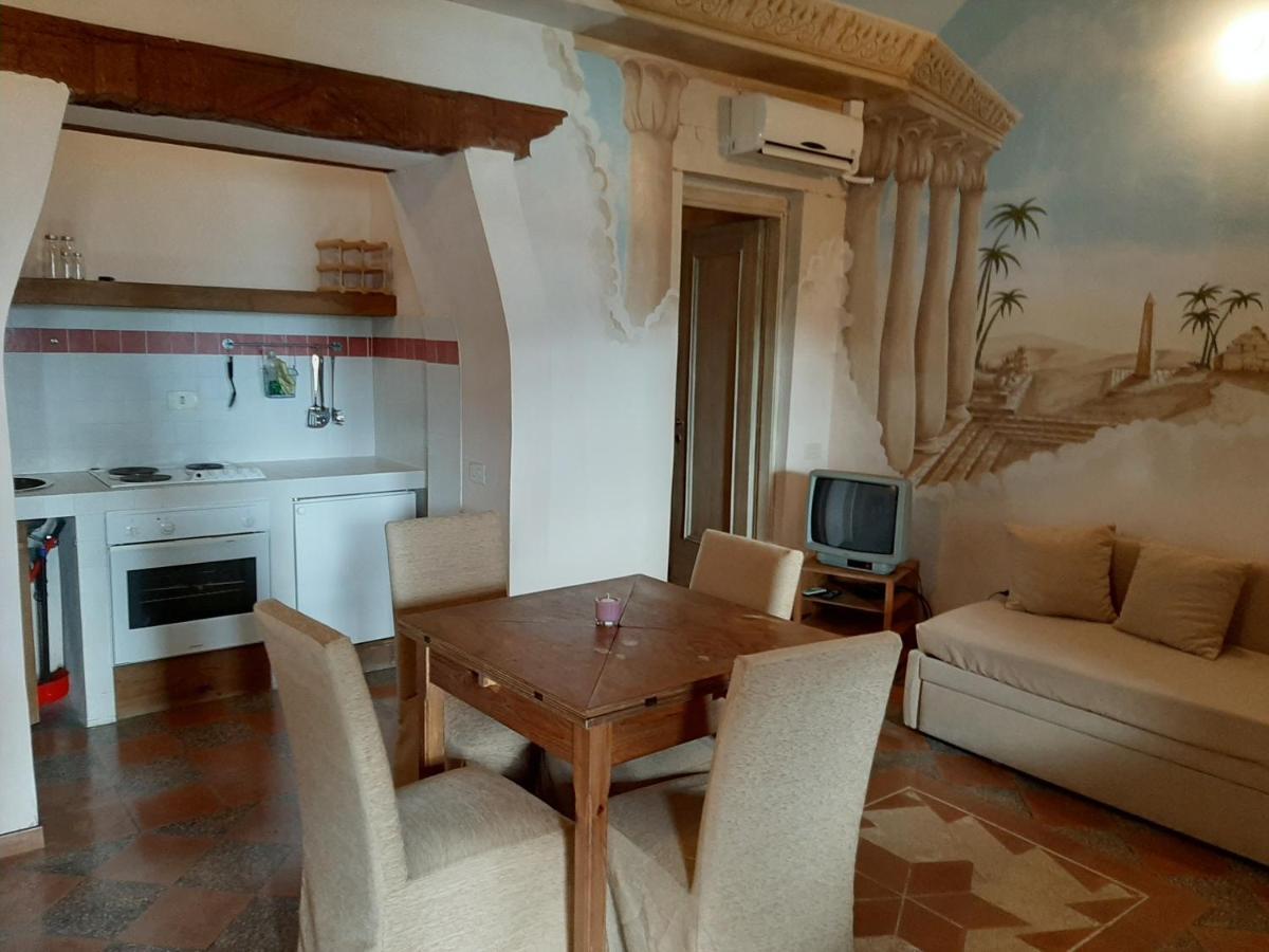 Subretia Residenze Di Campagna Aparthotel Fabbri Екстериор снимка