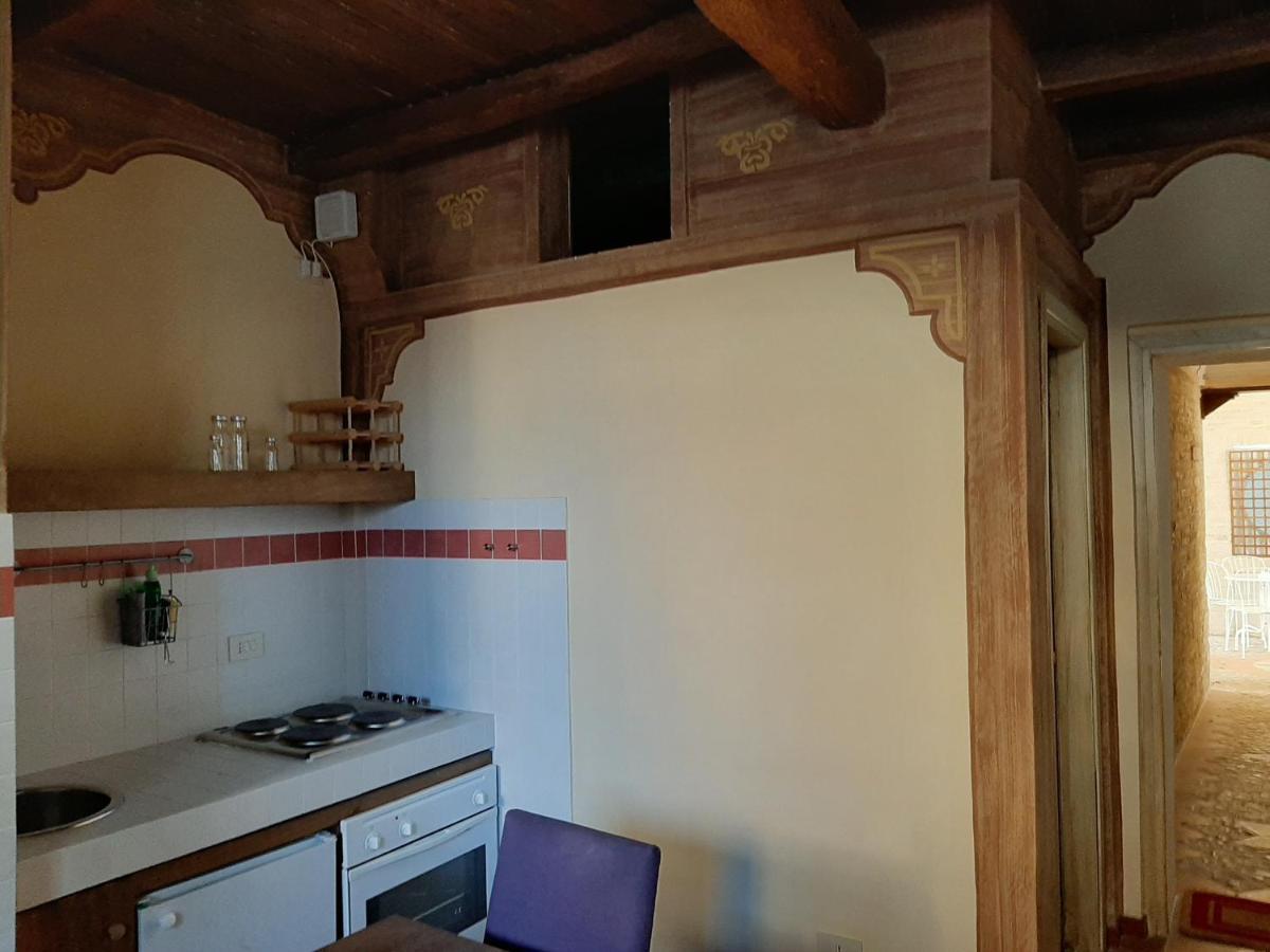 Subretia Residenze Di Campagna Aparthotel Fabbri Екстериор снимка